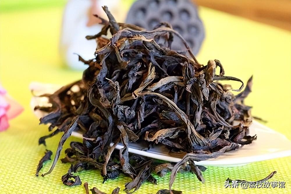 中国十大岩茶最新排名,“近期热议：我国十大岩茶最新排行榜揭晓”